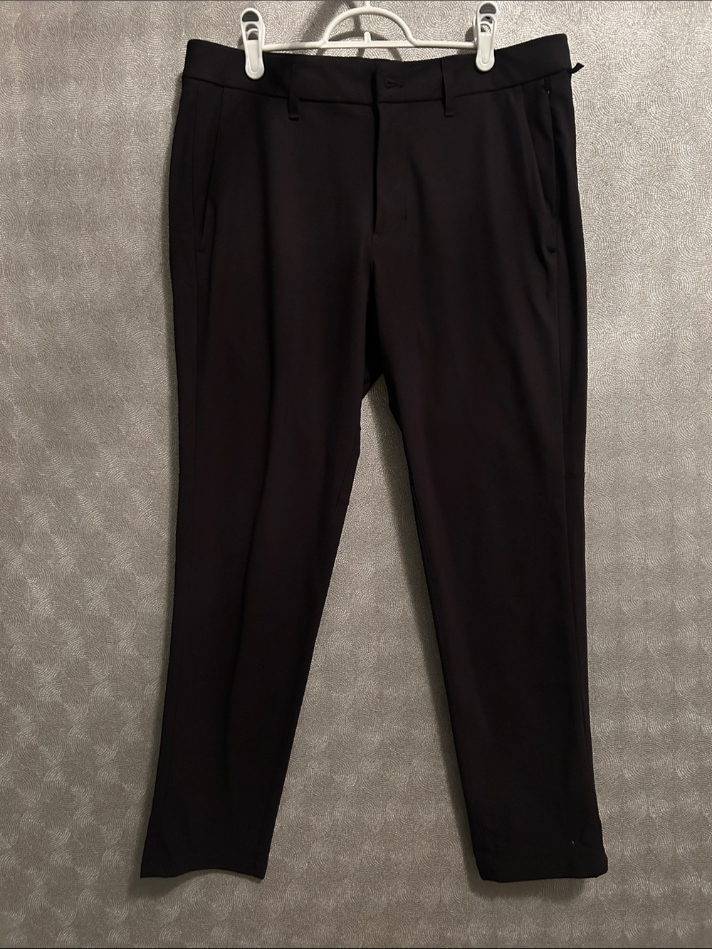 LuluLemon Men's ABC Black Pants - Slim Fit